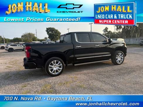 Used 2025 Chevrolet Silverado 1500 High Country AWD/4WD image 13