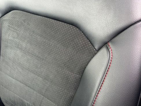 Used 2023 Ford Edge ST-Line image 22