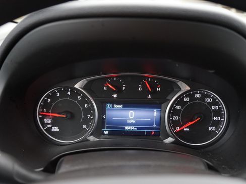 Used 2022 GMC Terrain SLE w/ Driver Convenience Package image 11