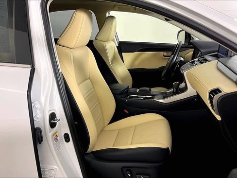 Used 2018 Lexus NX 300 FWD image 8