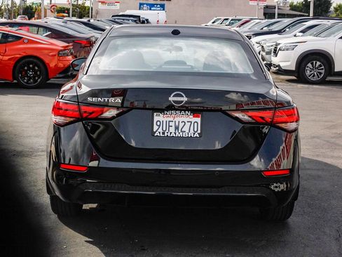 Certified 2025 Nissan Sentra SV w/ Trunk Package image 8