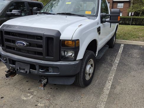 Used 2009 Ford F250 XL AWD/4WD image 2