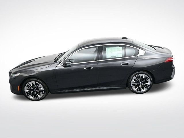 New 2026 BMW i5 eDrive40 AWD/4WD image 29