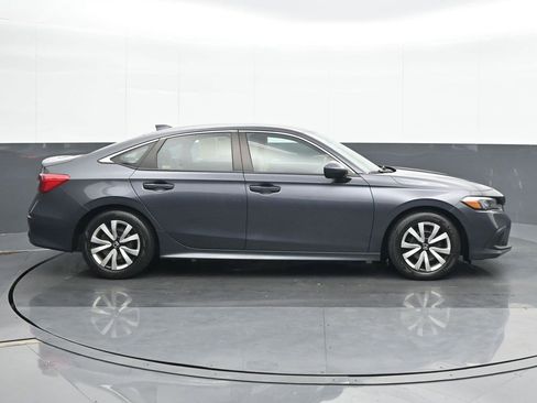 Used 2022 Honda Civic LX image 7