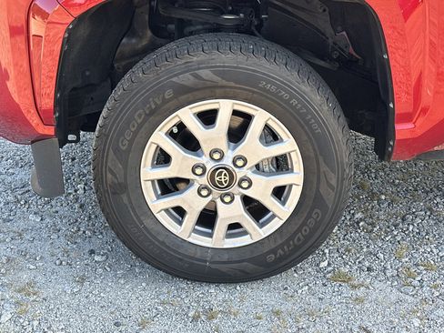 Used 2024 Toyota Tacoma SR5 RWD image 11