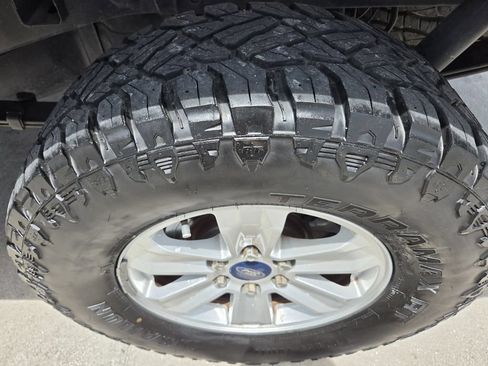 Used 2019 Ford F150 XL AWD/4WD image 14