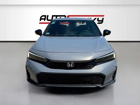 Used 2025 Honda Civic Sport image 2