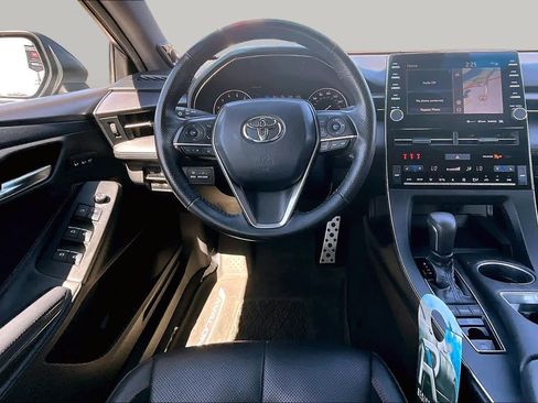 Used 2019 Toyota Avalon Touring w/ Advanced Safety Package FWD image 5