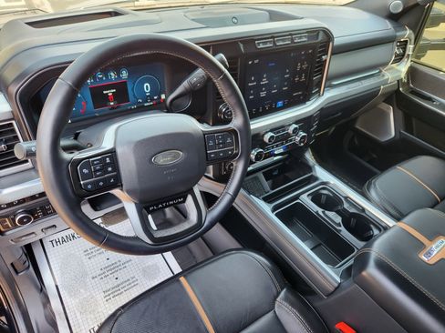 Used 2024 Ford F350 Platinum image 8