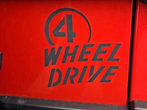 Used 2017 Jeep Wrangler Unlimited Sport image 26