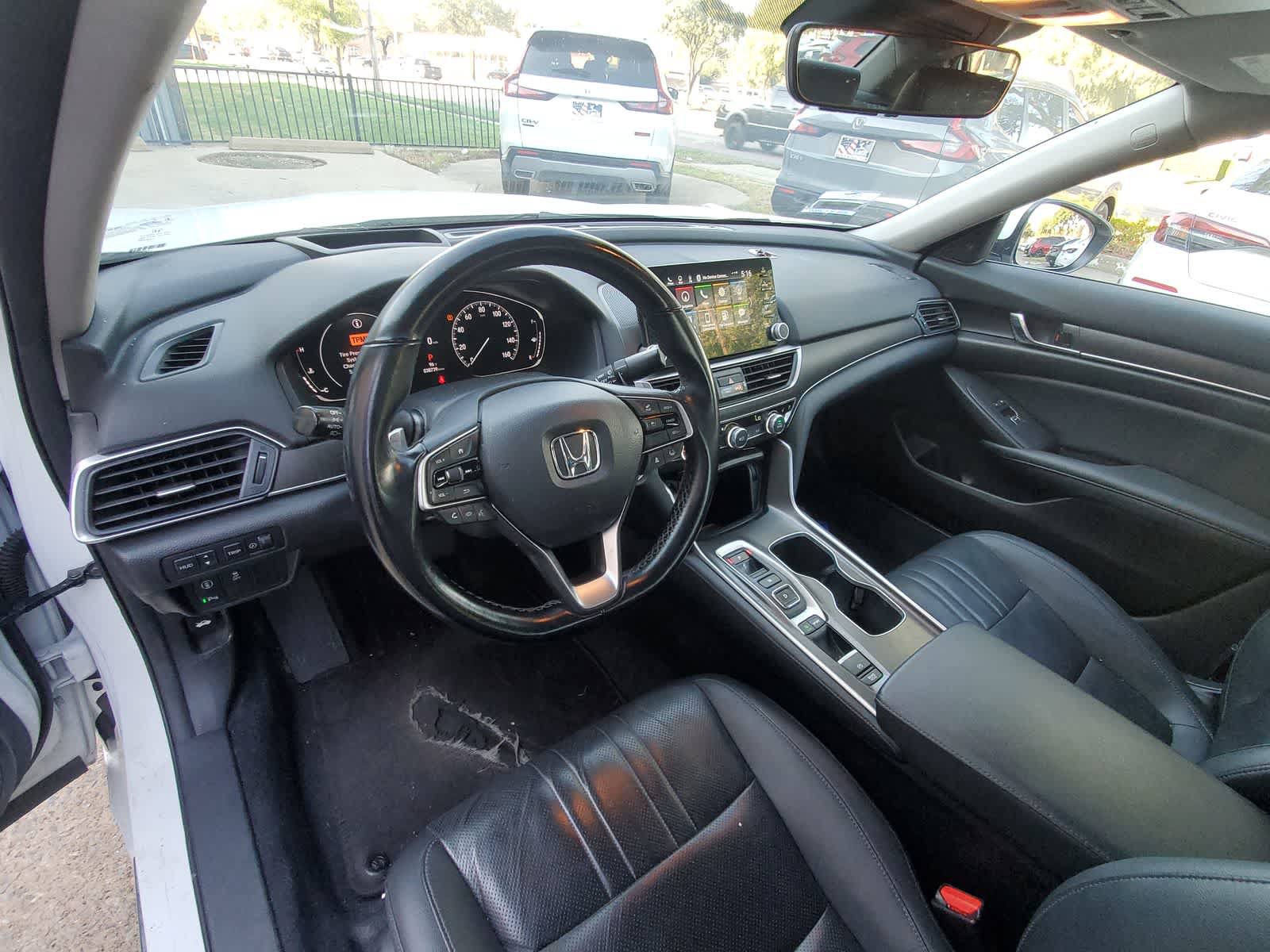 Used 2022 Honda Accord Touring image 13