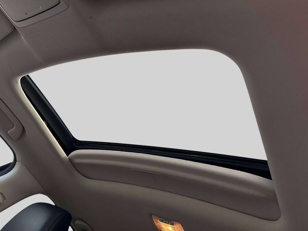 Used 2015 Honda CR-V EX-L image 18
