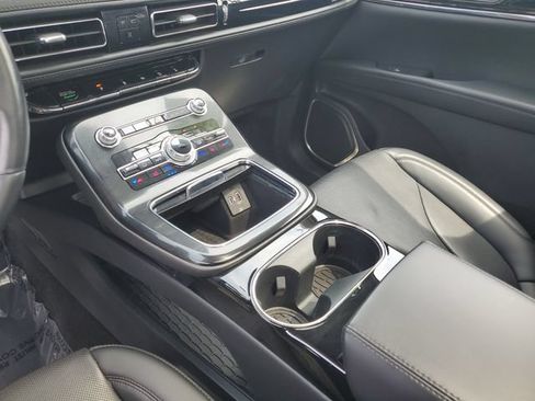 Certified 2023 Lincoln Nautilus Reserve AWD/4WD image 22