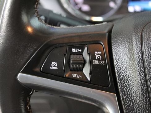 Used 2019 Buick Encore Preferred AWD/4WD image 16