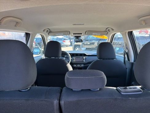 Used 2022 Nissan Kicks S image 10