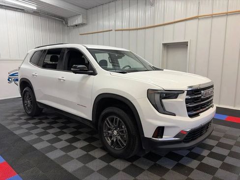 Used 2026 GMC Acadia Elevation AWD/4WD image 3