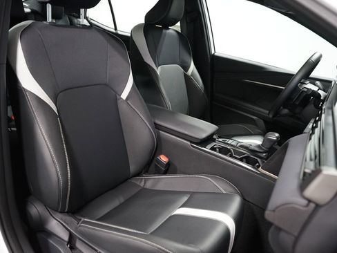 Certified 2025 Toyota Camry SE image 29