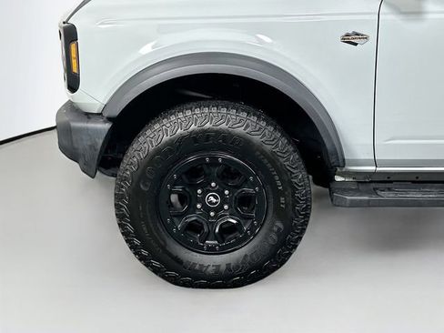 Used 2022 Ford Bronco Wildtrak image 29