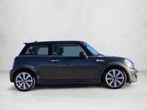 Used 2013 MINI Cooper S image 4