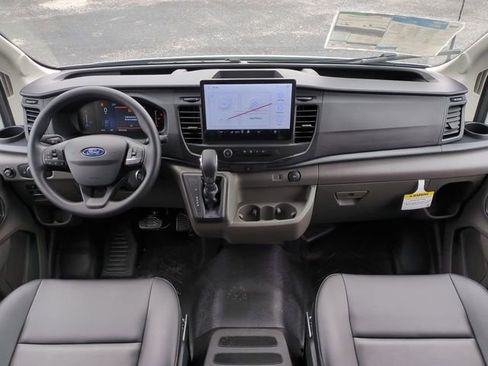 New 2026 Ford Transit 250 148 Medium Roof RWD image 15