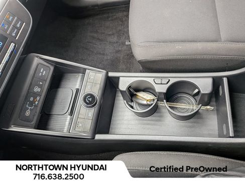 Certified 2024 Hyundai Kona SEL w/ Convenience Package AWD/4WD image 17