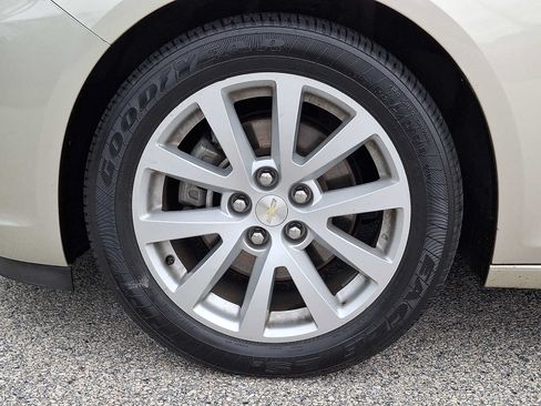 Used 2014 Chevrolet Malibu LT FWD image 10