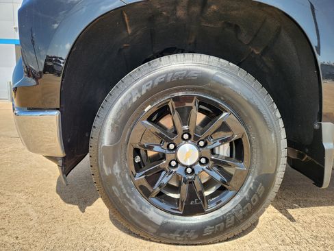 Certified 2025 Chevrolet Silverado 1500 LT AWD/4WD image 11