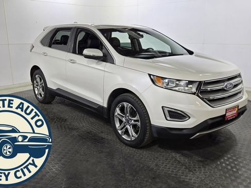 Used 2015 Ford Edge Titanium image 1