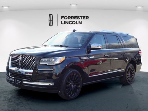 Used 2022 Lincoln Navigator L Black Label image 7