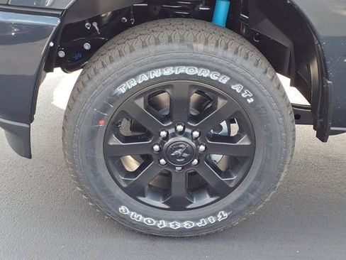 New 2026 RAM 2500 Big Horn AWD/4WD image 19