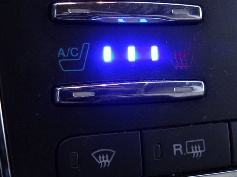 Used 2017 Lincoln Navigator Select RWD image 13
