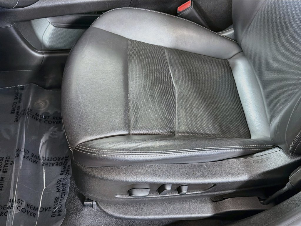 Used 2023 Cadillac XT5 Sportv w/ LPO, Floor Liner Package AWD/4WD image 21