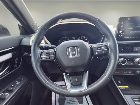 Used 2024 Honda CR-V Sport Touring image 11