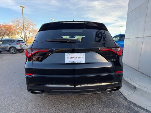 Used 2023 Acura MDX A-Spec image 7