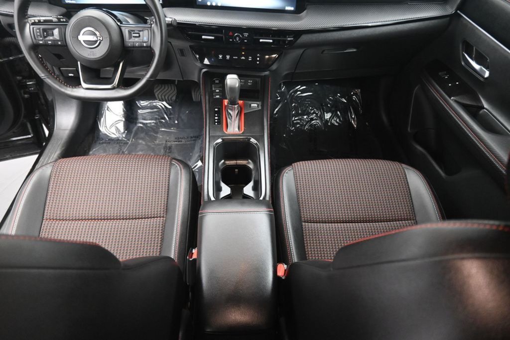 Used 2026 Nissan Kicks SR FWD image 46