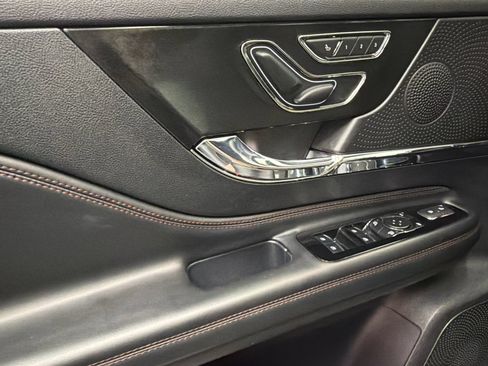 Certified 2023 Lincoln Corsair Reserve w/ Equipment Group 201A AWD/4WD image 31