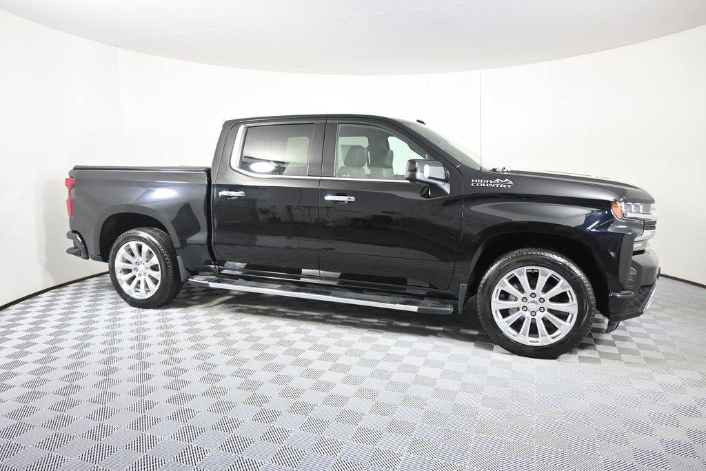 Used 2022 Chevrolet Silverado 1500 High Country AWD/4WD image 9