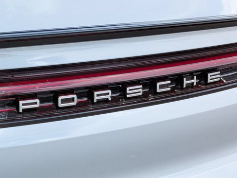 Certified 2026 Porsche Cayenne S AWD/4WD image 31