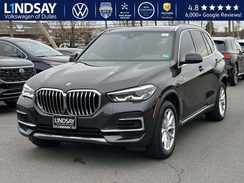 Used 2023 BMW X5 xDrive40i w/ Parking Assistance Package image 3