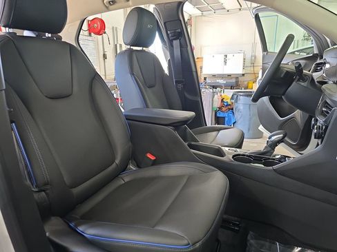 New 2026 Buick Encore GX Sport Touring w/ Comfort Package AWD/4WD image 10
