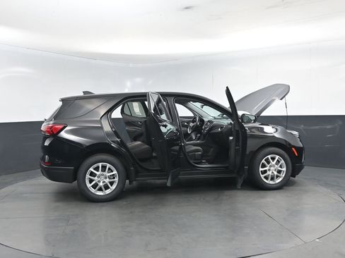 Certified 2022 Chevrolet Equinox LT image 30