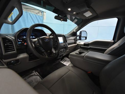 Used 2021 Ford F450 XL w/ STX Appearance Package image 2