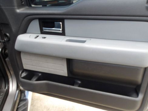 Used 2013 Ford F150 XLT w/ Luxury Equipment Group RWD image 9