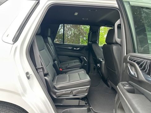 Used 2023 GMC Yukon Denali AWD/4WD image 44