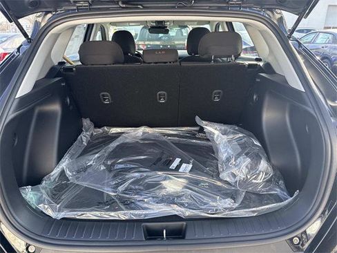 New 2026 Hyundai Kona SE image 4