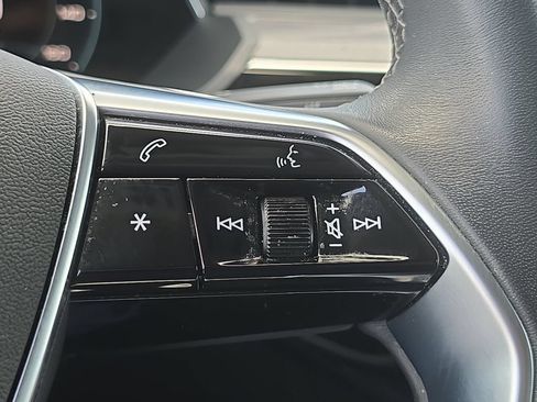 Used 2024 Audi Q8 e-tron Prestige w/ Prestige Package AWD/4WD image 18