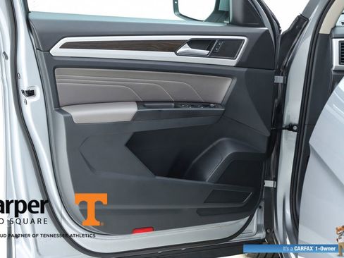 Used 2022 Volkswagen Atlas SE image 56