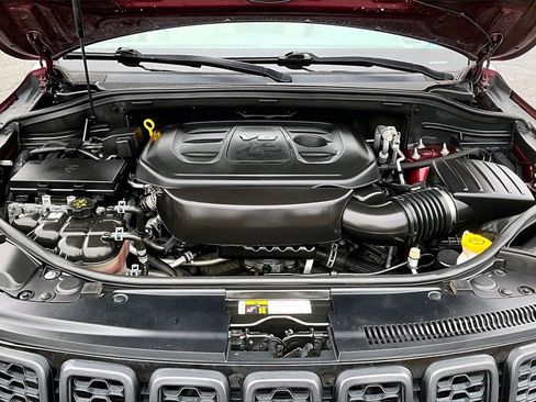 Used 2017 Jeep Grand Cherokee Laredo w/ Quick Order Package 23E image 27