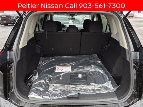 New 2026 Nissan Rogue S image 7