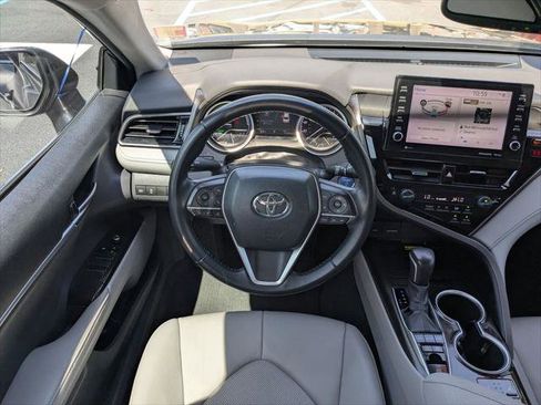 Certified 2023 Toyota Camry XLE FWD image 15